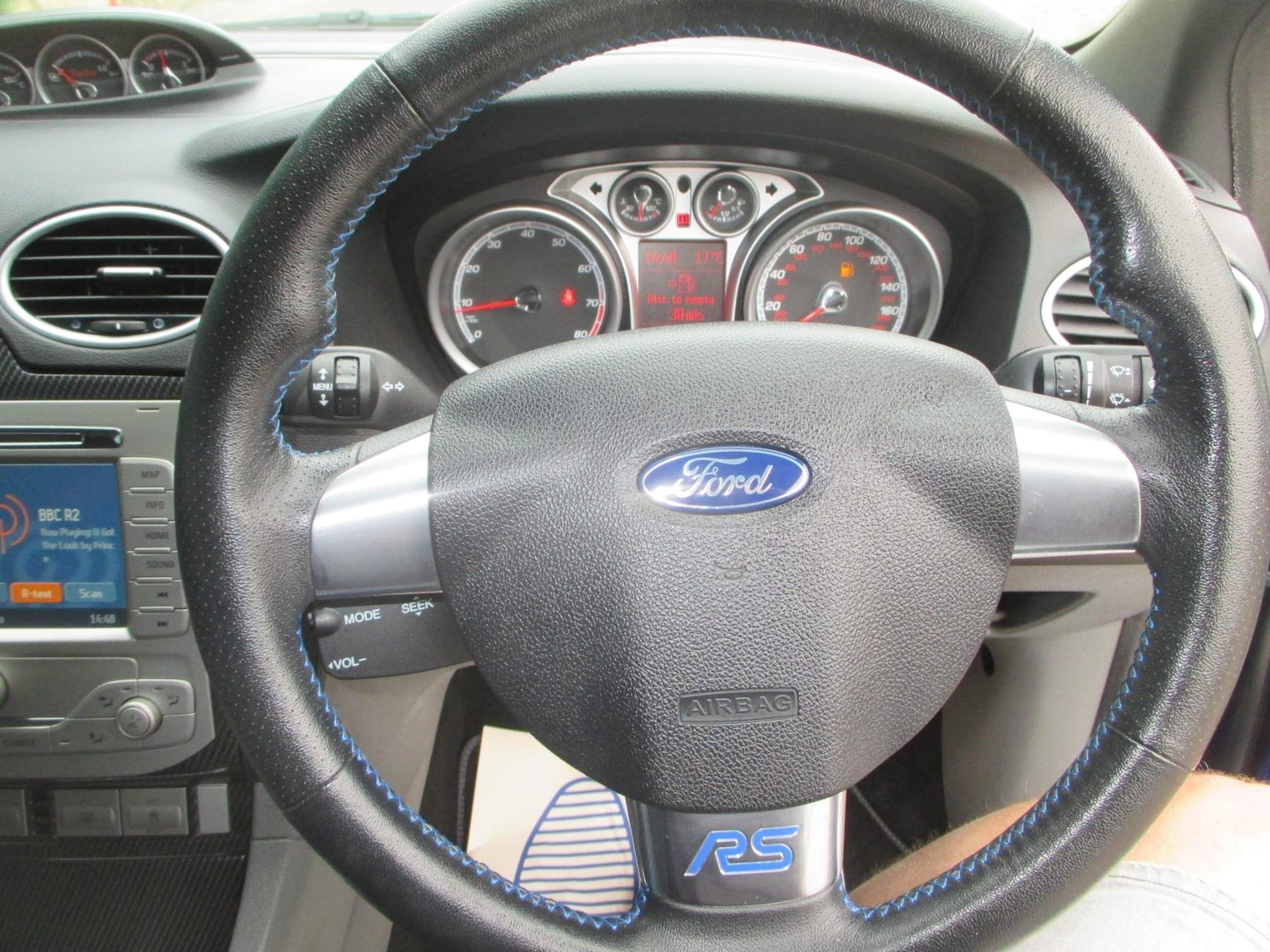 Used Ford Focus 2010 for sale - 77598197: Photo 15