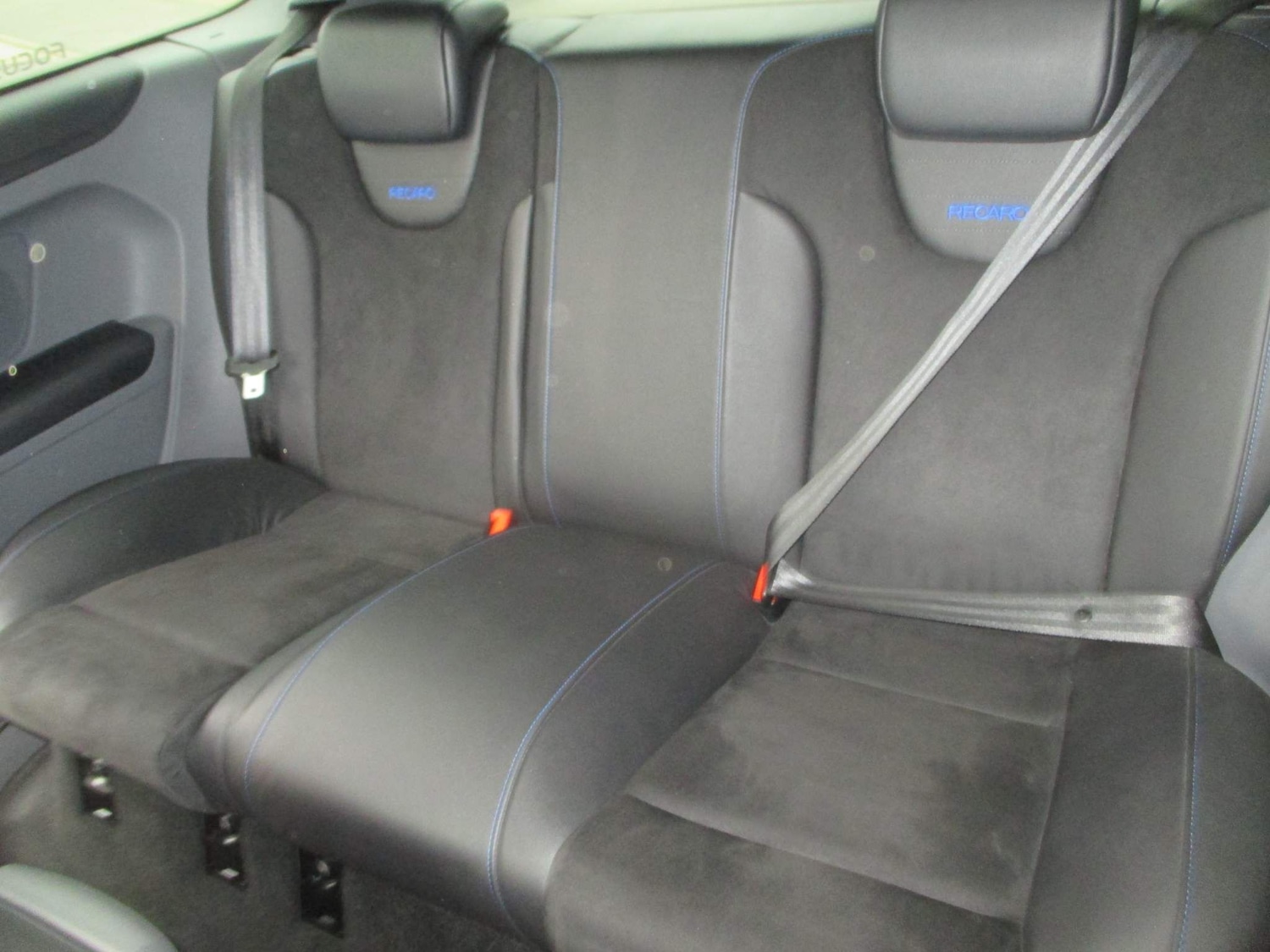 Used Ford Focus 2010 for sale - 77598197: Photo 24