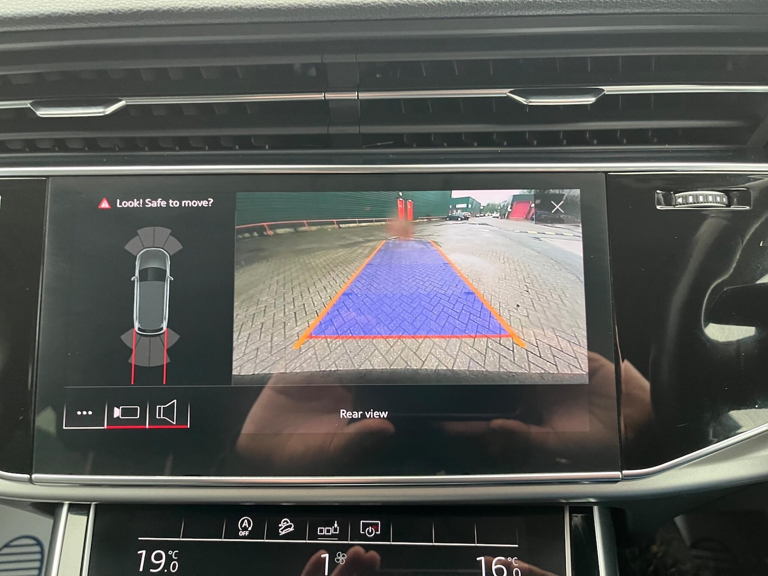 Used Audi Q7 2020 for sale - 77386881: Photo 21