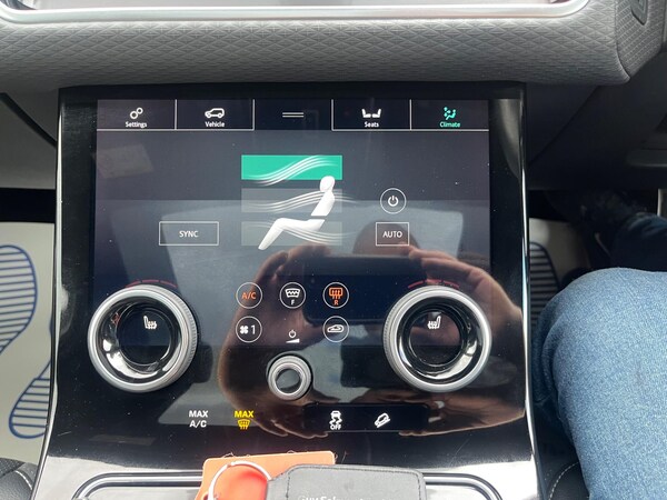 Used Land Rover Range Rover Velar 2019 for sale - 75153790: Photo 28