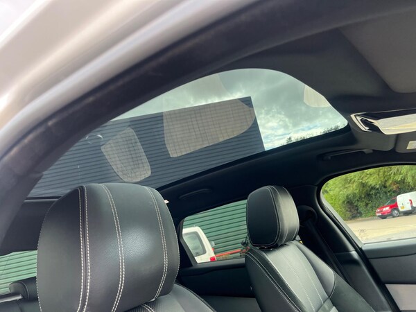 Used Land Rover Range Rover Velar 2019 for sale - 75153790: Photo 35