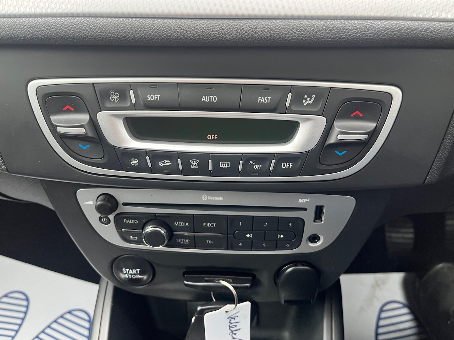 Used Renault Megane 2014 for sale - 77633616: Photo 22