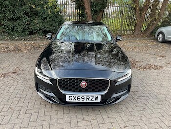Used Jaguar XE 2019 for sale - 78375844: Photo