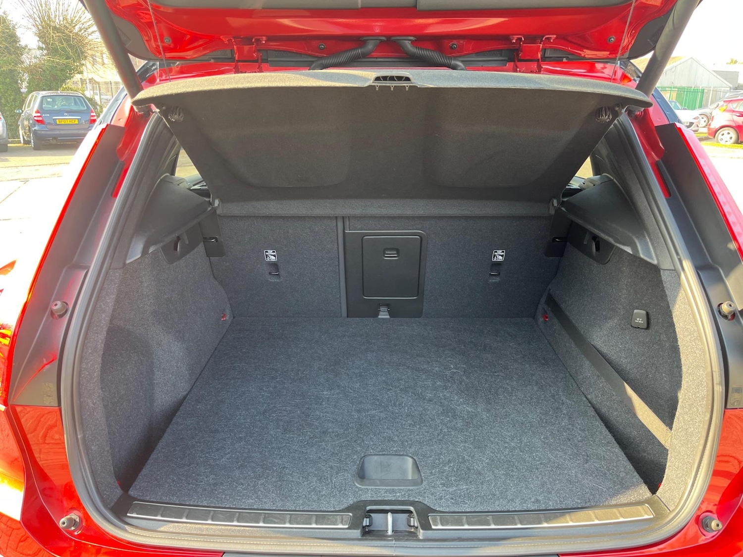 Used Volvo XC40 2018 for sale - 77203787: Photo 27