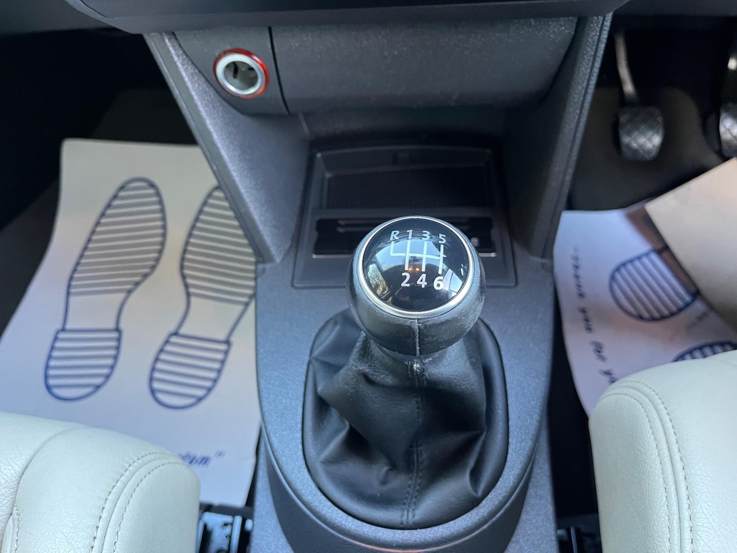 Used Volkswagen Touran 2011 for sale - 76239859: Photo 22