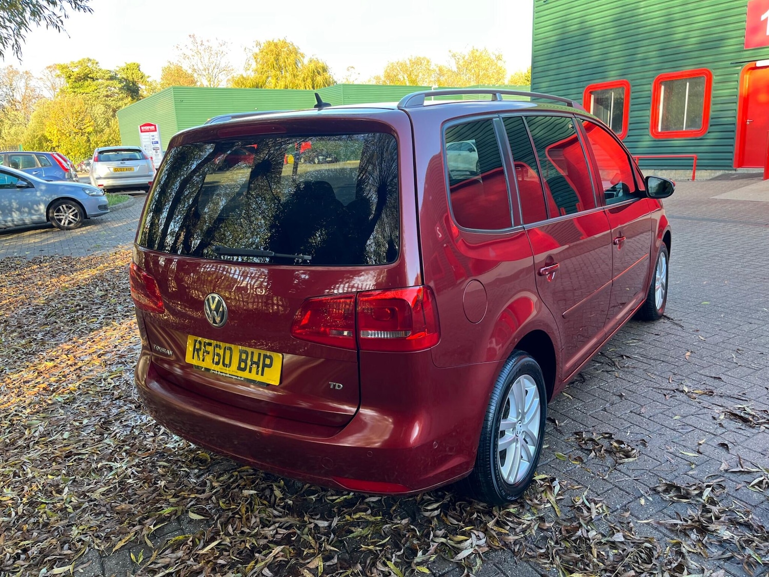 Used Volkswagen Touran 2011 for sale - 76239859: Photo 7