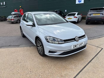 Used Volkswagen Golf 2017 for sale - 79874664: Photo