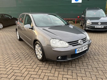 Used Volkswagen Golf 2005 for sale - 77441133: Photo