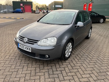 Used Volkswagen Golf 2005 for sale - 77441133: Photo