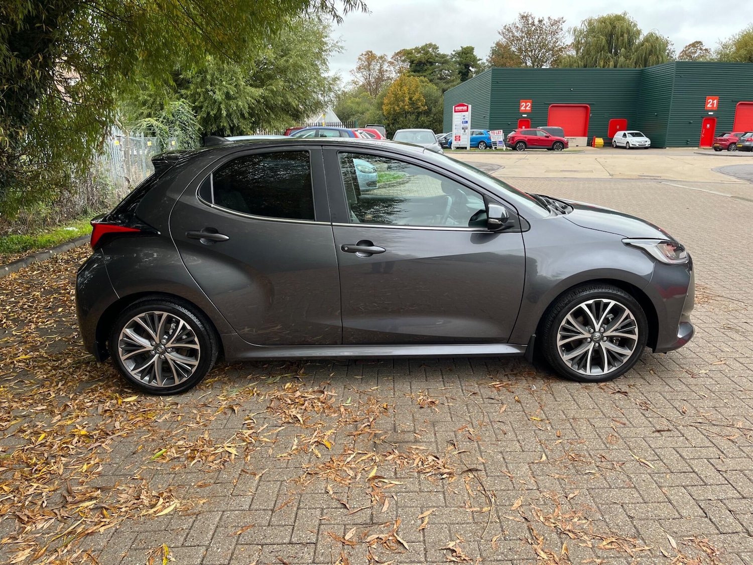 Used Toyota Yaris 2022 for sale - 76060778: Photo 11