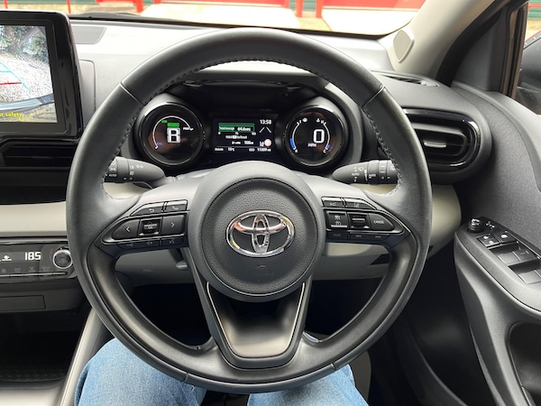 Used Toyota Yaris 2022 for sale - 76060778: Photo 17
