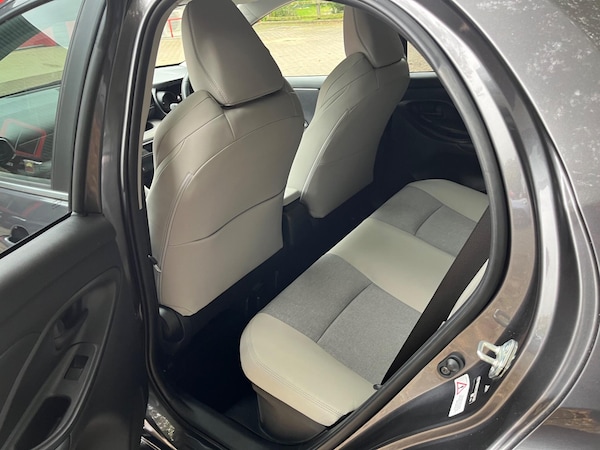 Used Toyota Yaris 2022 for sale - 76060778: Photo 24