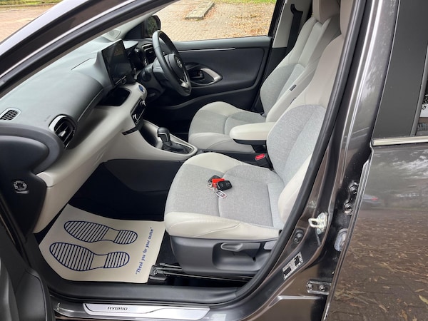 Used Toyota Yaris 2022 for sale - 76060778: Photo 26