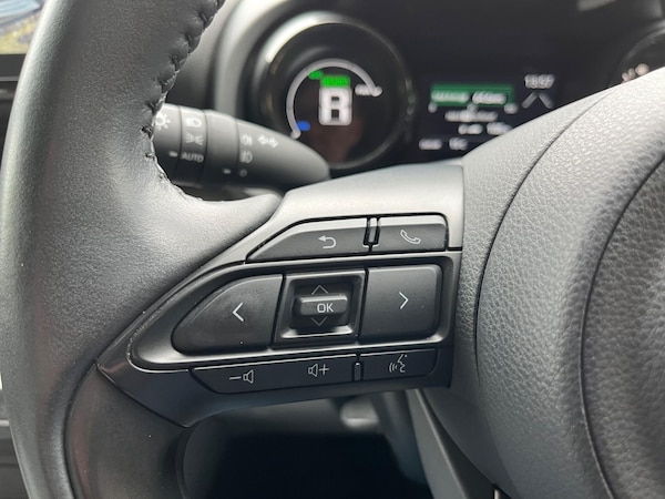 Used Toyota Yaris 2022 for sale - 76060778: Photo 30
