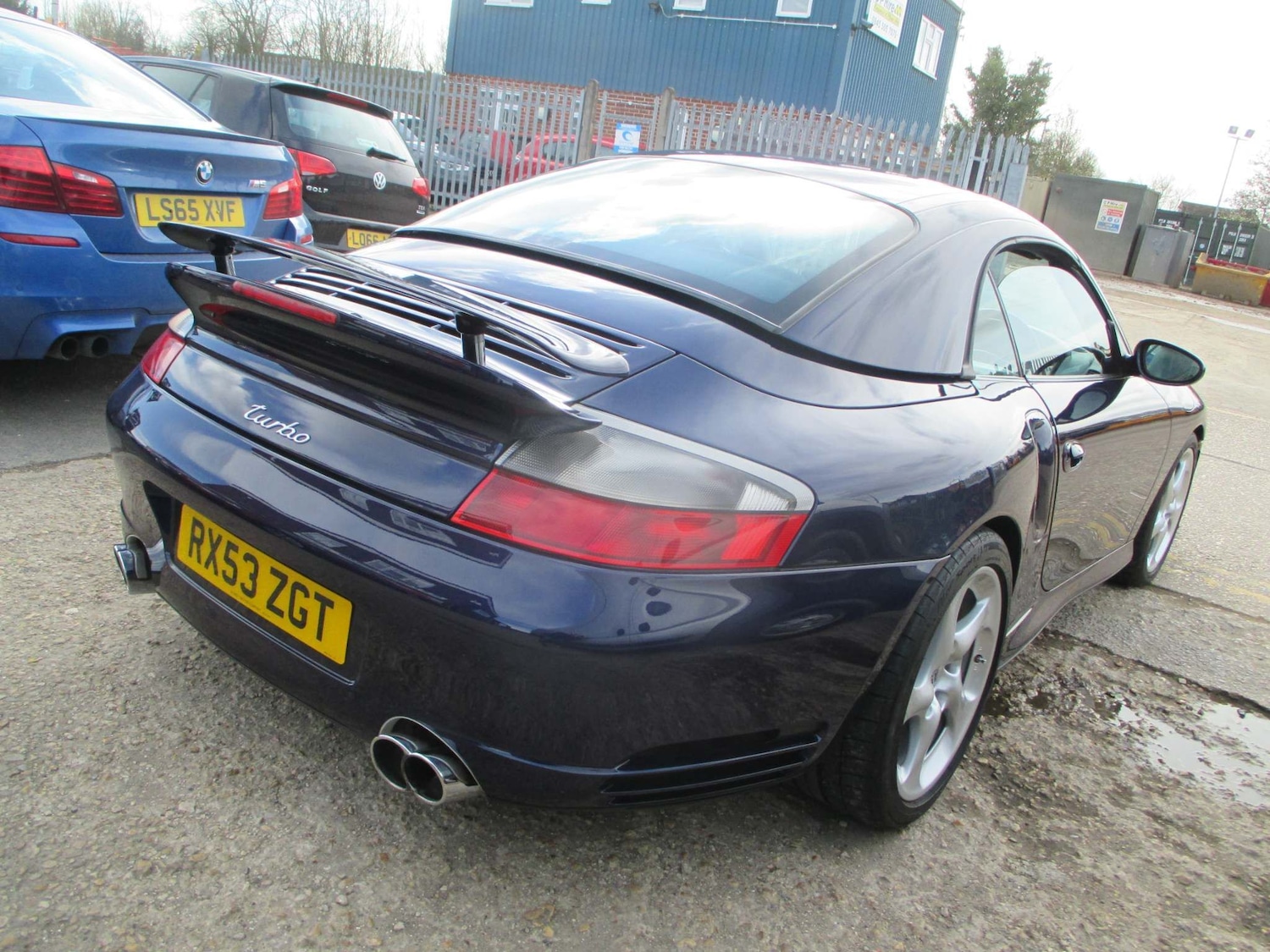 Used Porsche 911 for sale - 76988252: Photo 14