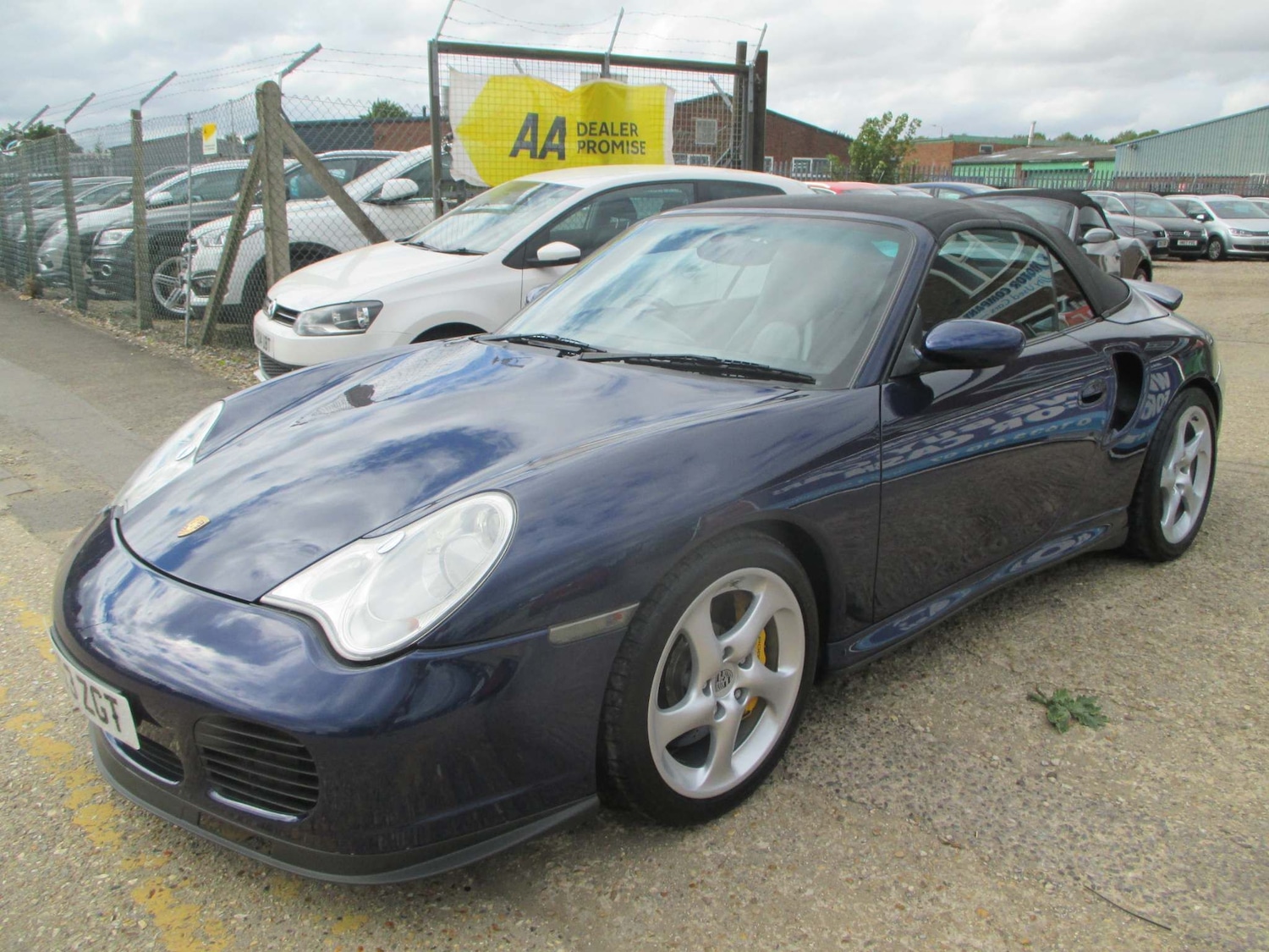 Used Porsche 911 for sale - 76988252: Photo 17