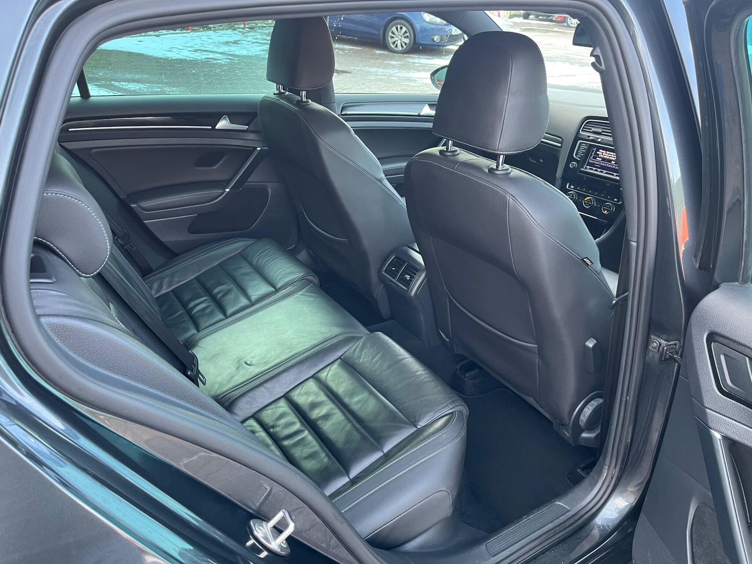 Used Volkswagen Golf 2014 for sale - 77103667: Photo 23