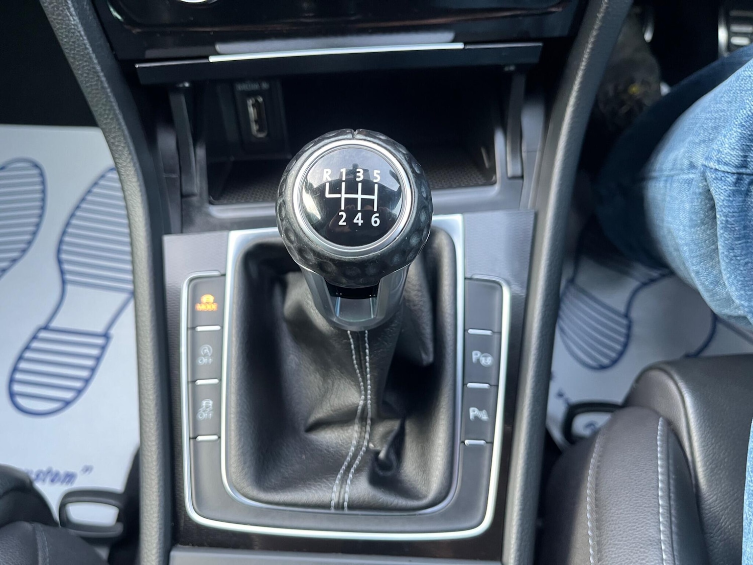 Used Volkswagen Golf 2014 for sale - 77103667: Photo 28