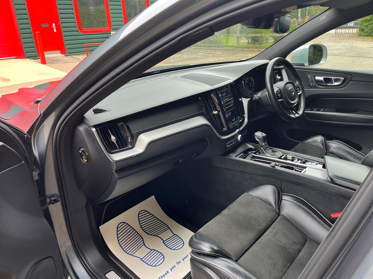 Used Volvo XC60 2018 for sale - 76166504: Photo 24