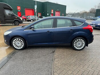 Used Ford Focus 2011 for sale - 77440730: Photo