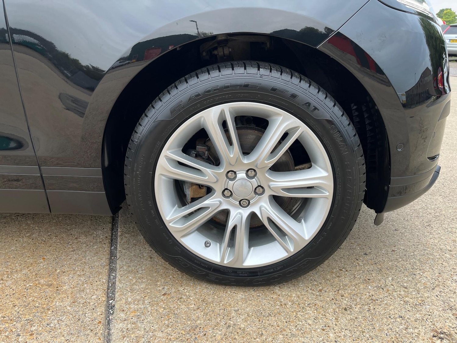 Used Land Rover Range Rover Velar 2018 for sale - 76988904: Photo 14