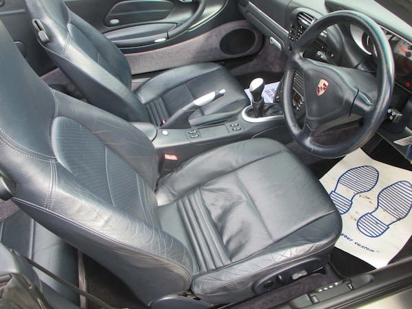 Used Porsche 911 for sale - 76200571: Photo 32