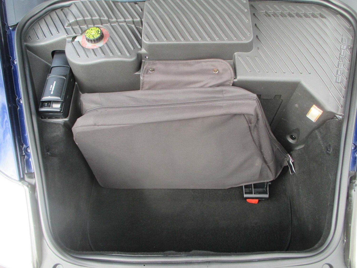 Used Porsche 911 for sale - 76200571: Photo 42