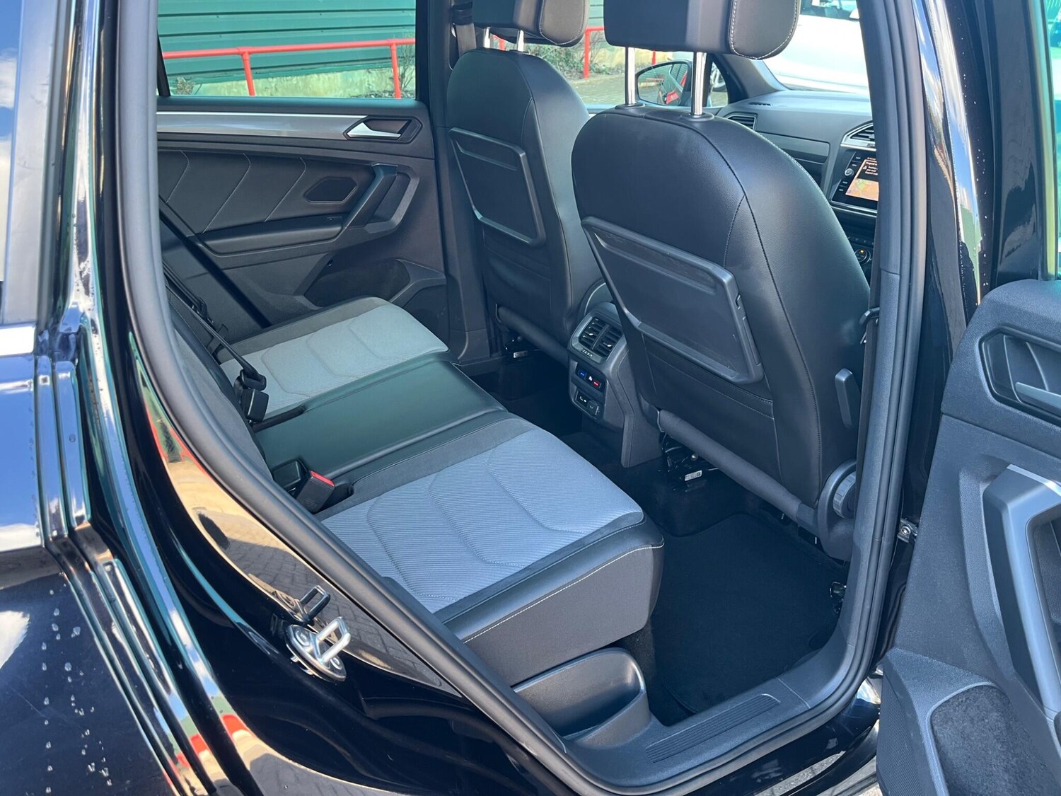 Used Volkswagen Tiguan for sale - 77892446: Photo 18