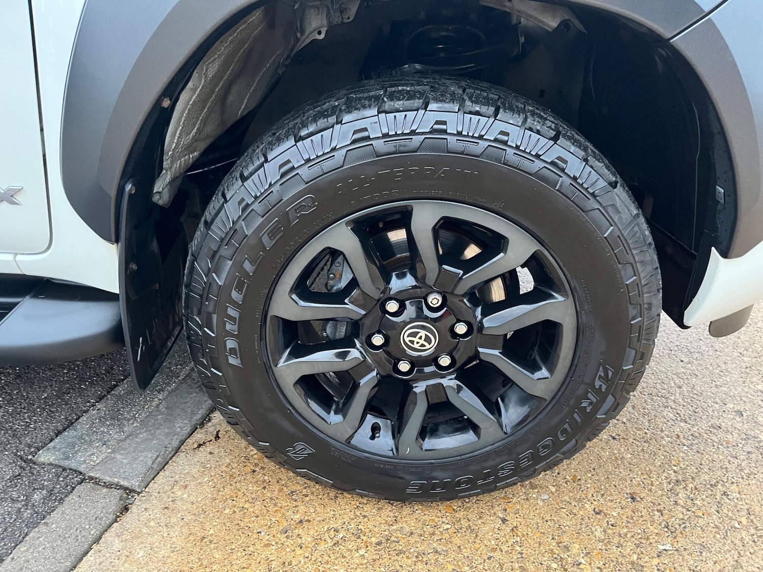 Used Toyota Hilux 2020 for sale - 76918527: Photo 14