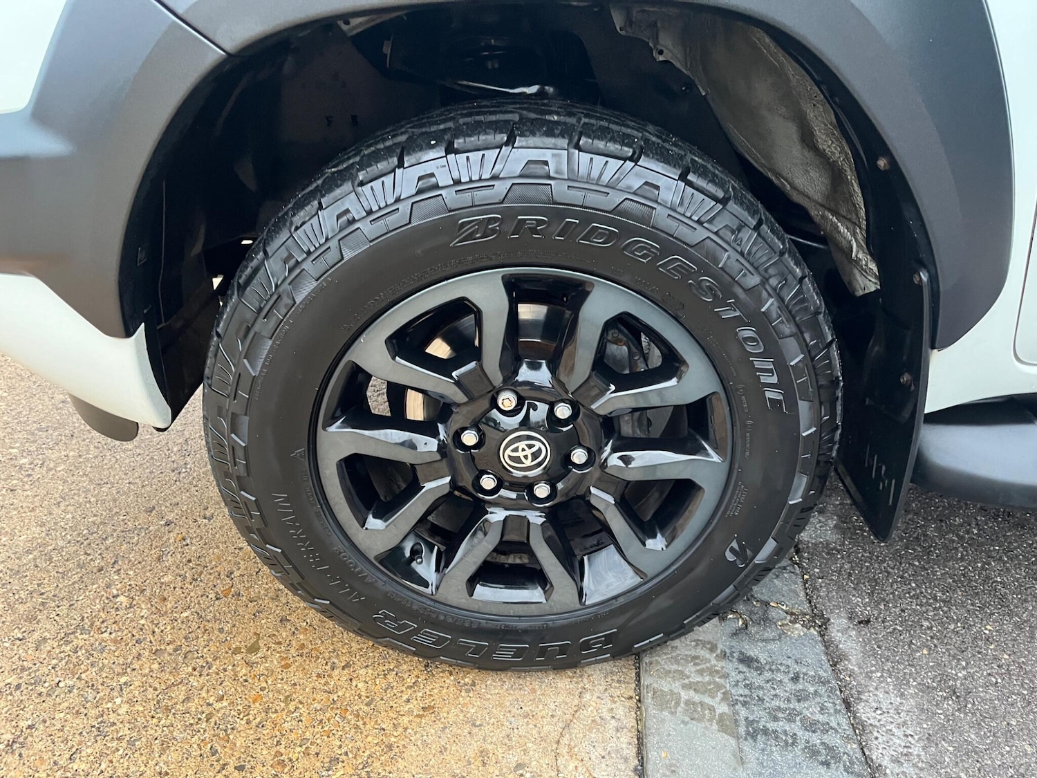 Used Toyota Hilux 2020 for sale - 76918527: Photo 15