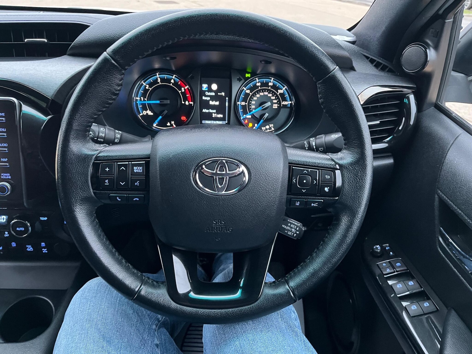 Used Toyota Hilux 2020 for sale - 76918527: Photo 17