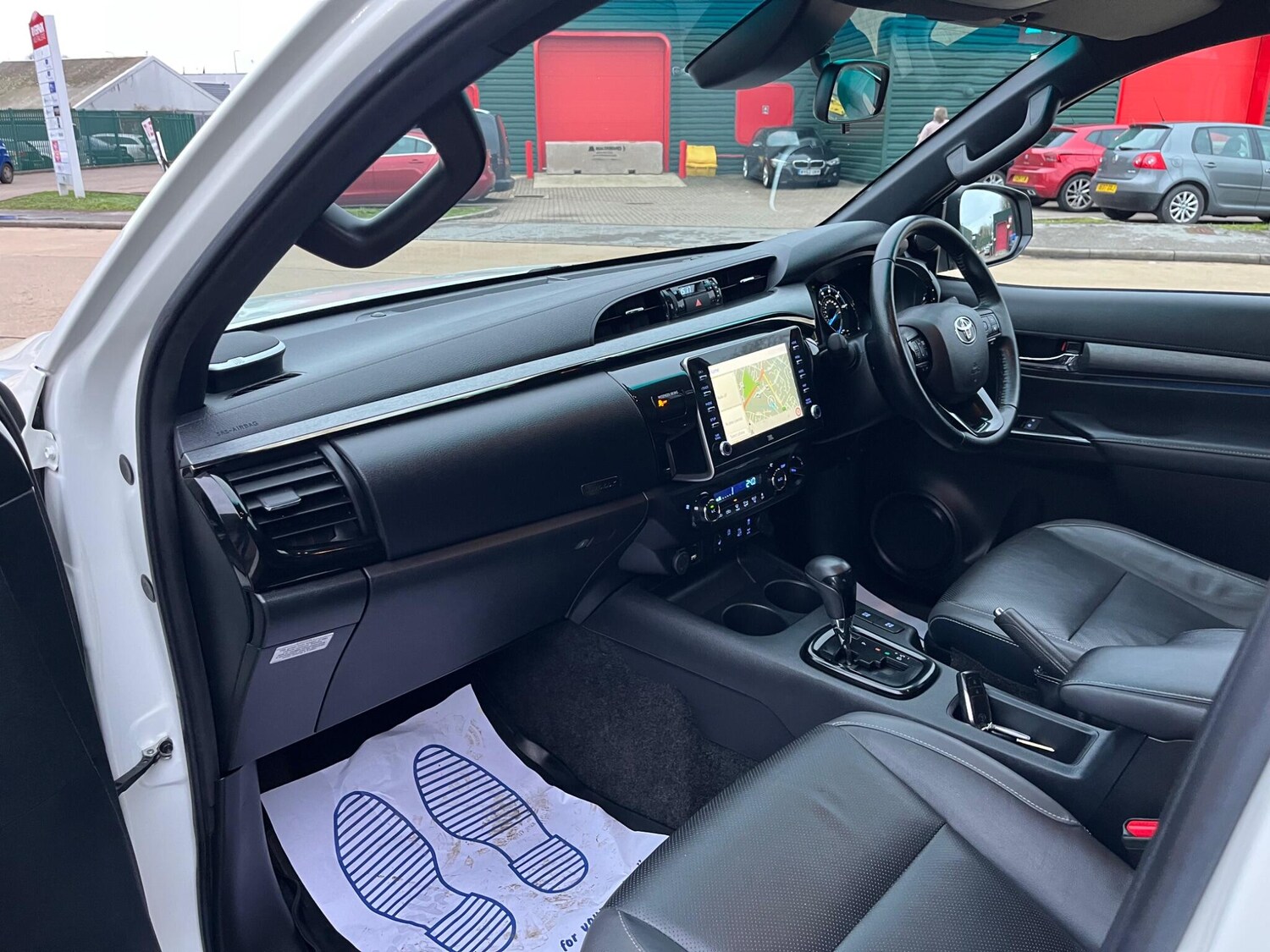 Used Toyota Hilux 2020 for sale - 76918527: Photo 25