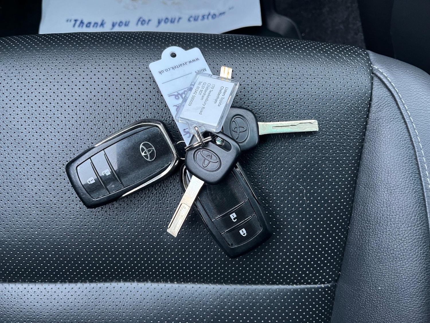 Used Toyota Hilux 2020 for sale - 76918527: Photo 32