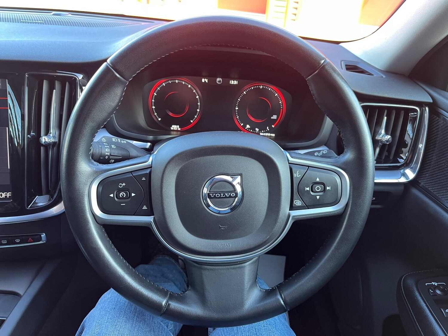 Used Volvo V60 for sale - 76993107: Photo 17