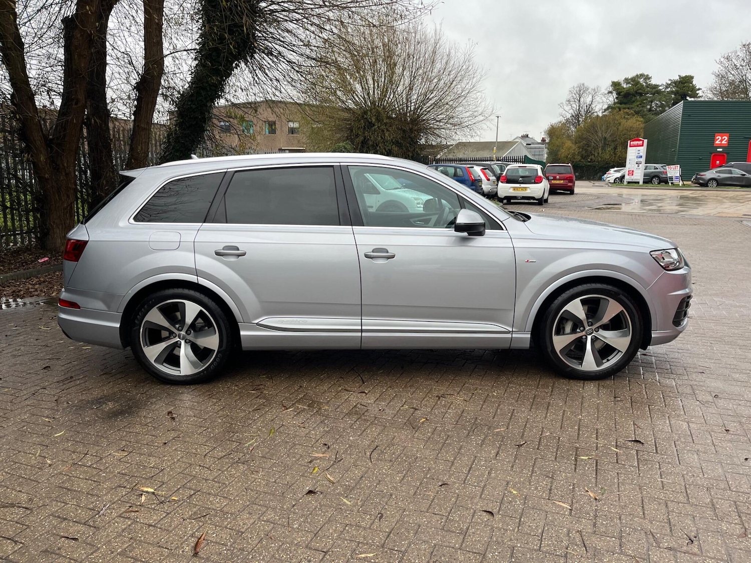 Used Audi Q7 2015 for sale - 76801256: Photo 11