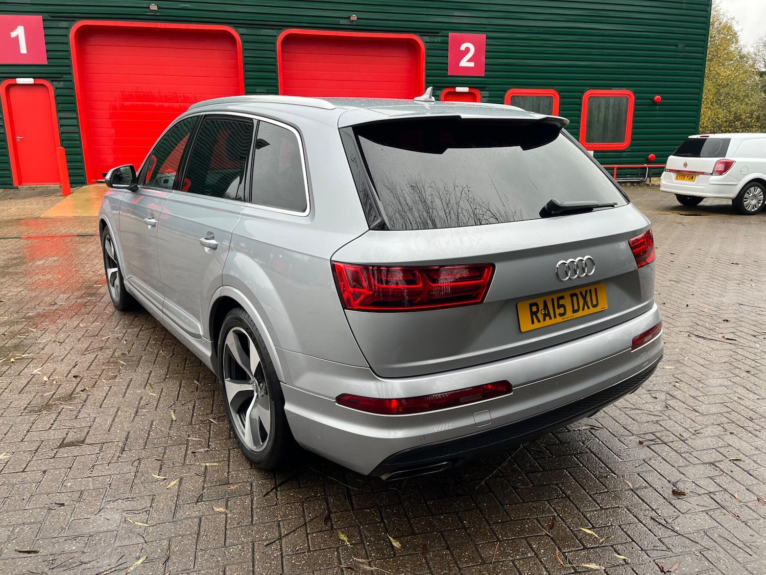 Used Audi Q7 2015 for sale - 76801256: Photo 7