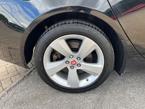 Used Jaguar XF 2018 for sale - 75552674: Photo 13