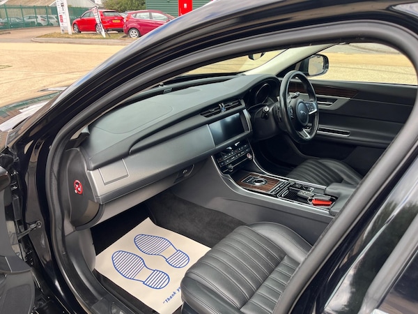 Used Jaguar XF 2018 for sale - 75552674: Photo 23