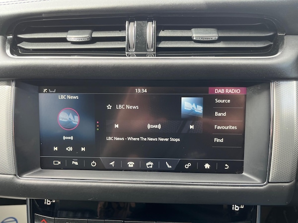 Used Jaguar XF 2018 for sale - 75552674: Photo 25