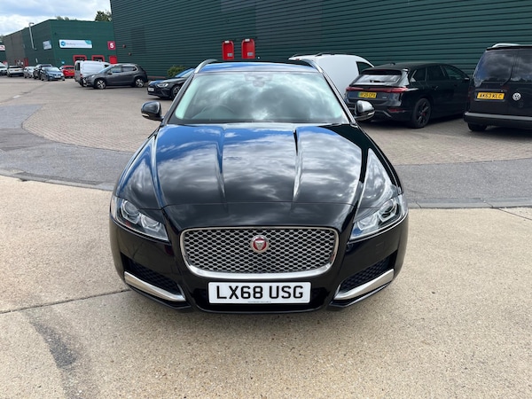 Used Jaguar XF 2018 for sale - 75552674: Photo 6