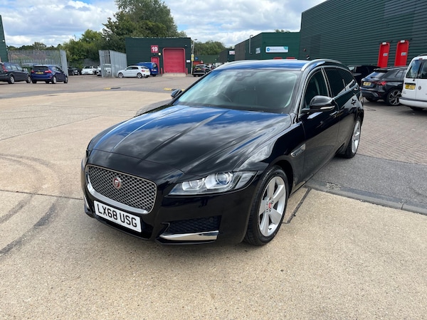 Used Jaguar XF 2018 for sale - 75552674: Photo 7