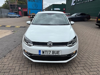 Used Volkswagen Polo 2017 for sale - 79440851: Photo
