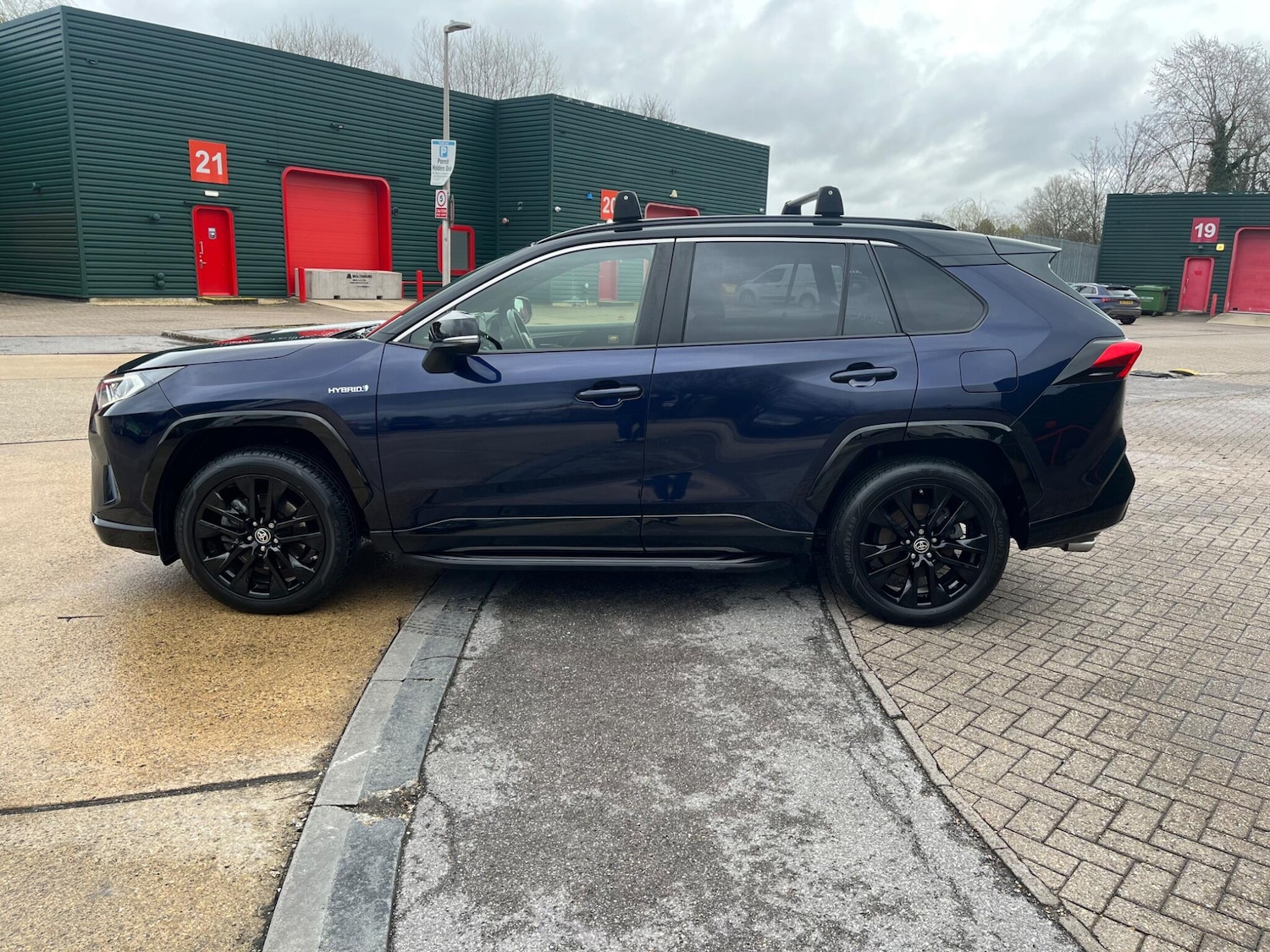 Used Toyota RAV4 2021 for sale - 77387067: Photo 12