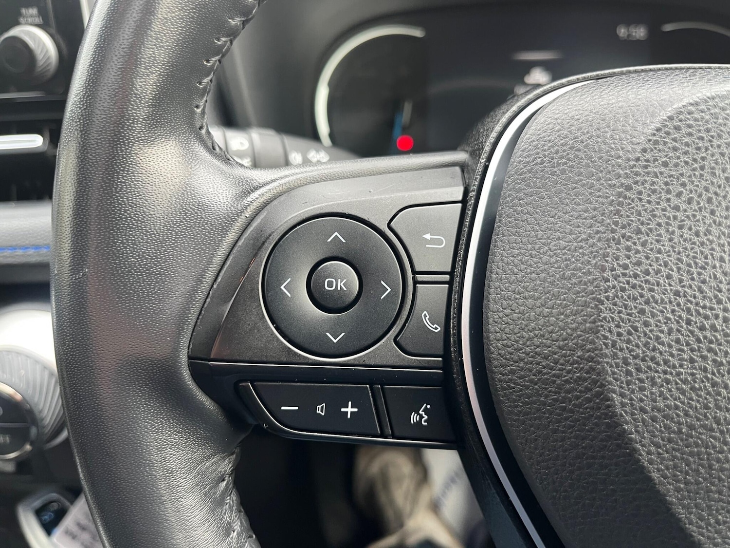 Used Toyota RAV4 2021 for sale - 77387067: Photo 33