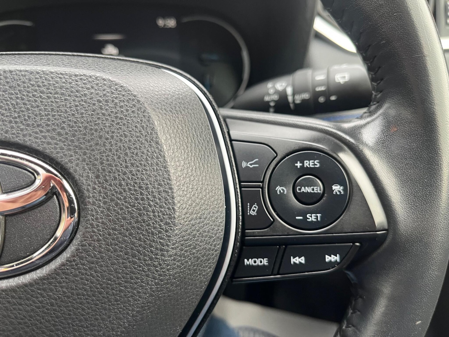 Used Toyota RAV4 2021 for sale - 77387067: Photo 34