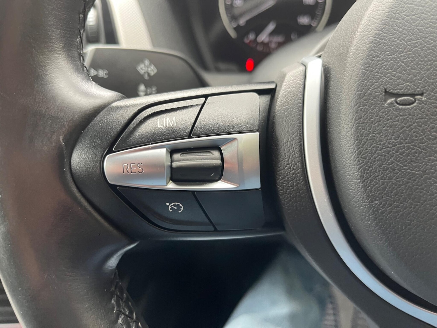 Used BMW 1 Series 2018 for sale - 76995572: Photo 30