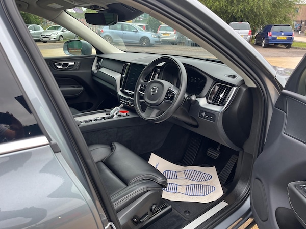 Used Volvo XC60 2020 for sale - 75729408: Photo 17