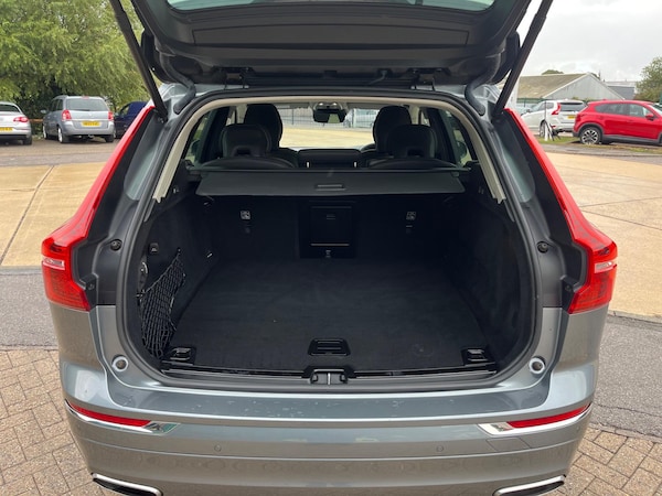 Used Volvo XC60 2020 for sale - 75729408: Photo 19