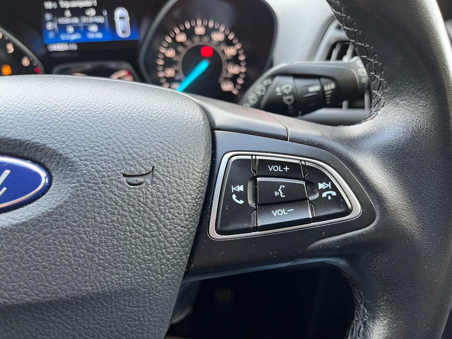 Used Ford Kuga 2018 for sale - 76135856: Photo 31