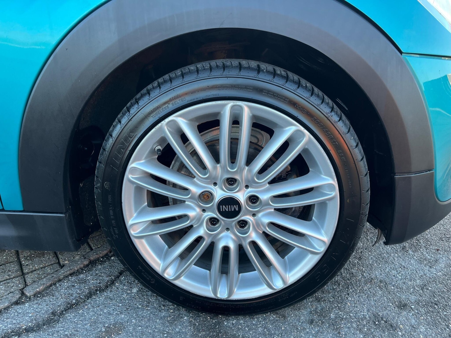 Used MINI Convertible 2018 for sale - 76886993: Photo 14